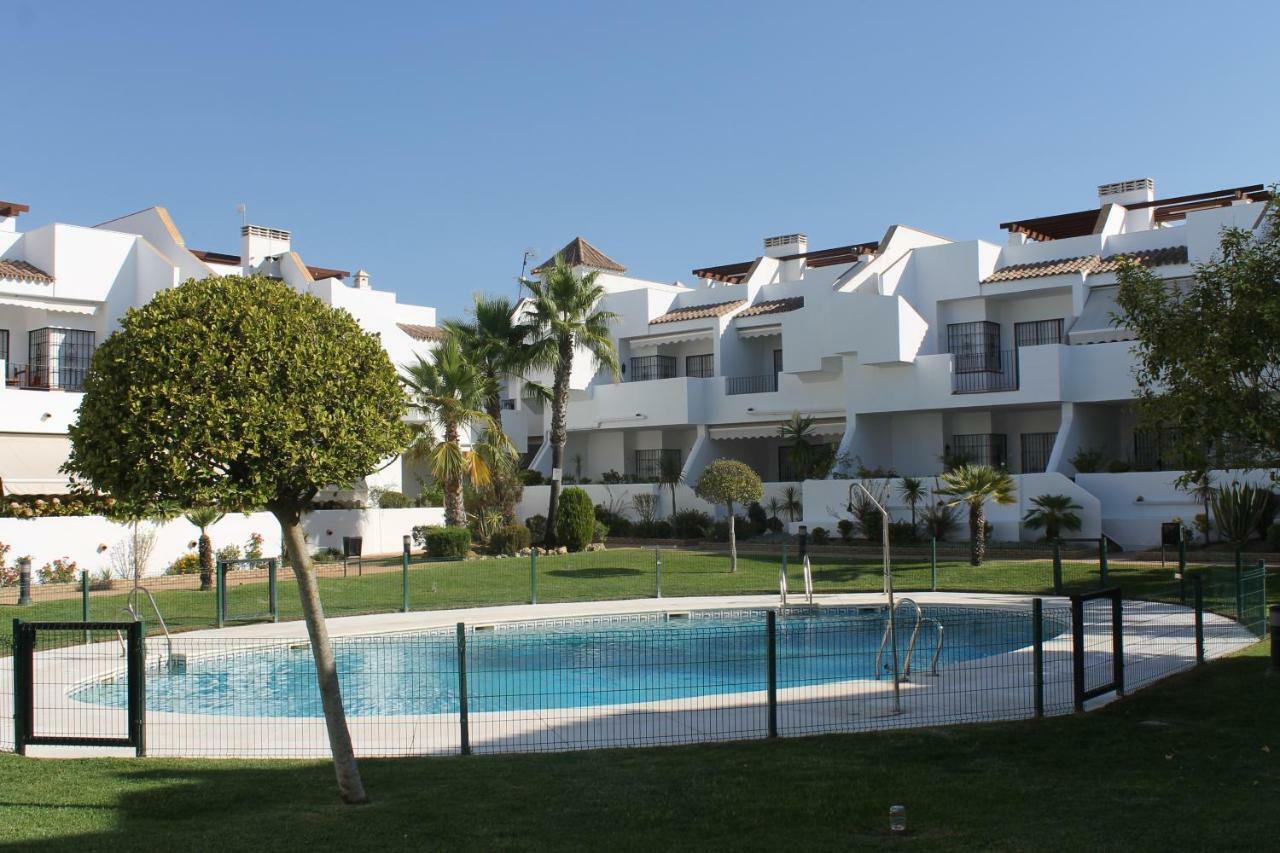 Apartamento En Urbanizacion Hacienda Golf Islantilla Isla Cristina Exterior photo